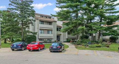 2111 Melrose Dr #2111A, Champaign, IL 61820