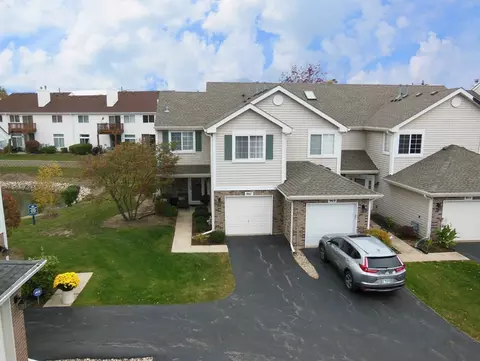 967 Ripple Ridge Cv, Darien, IL 60561