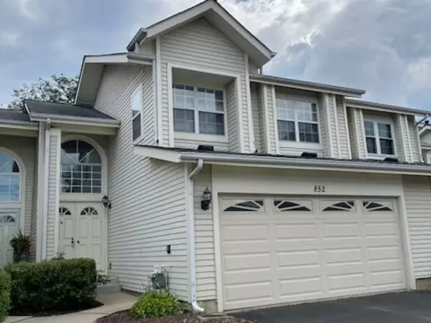 852 Dracut Ln, Schaumburg, IL 60173