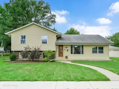 1474 Van Meter Dr, Glendale Heights, IL 60139