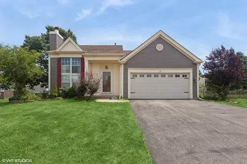 3087 Clifton Ct, Aurora, IL 60504