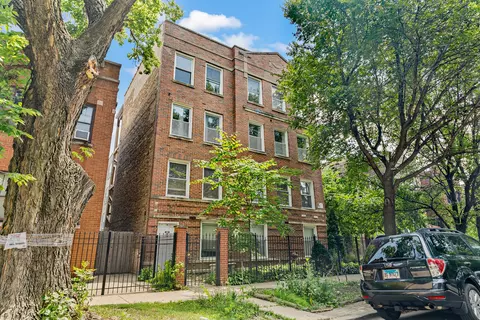 3039 N Troy St #2W, Chicago, IL 60618
