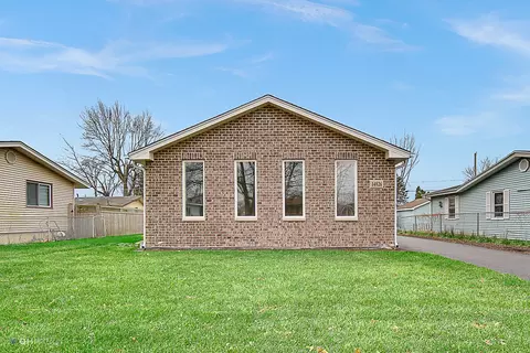 14523 Sherman Ave, Posen, IL 60469