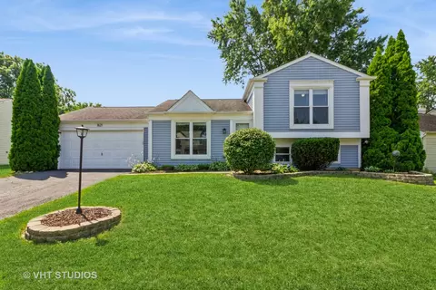 1621 Saint Andrews Cir, Elgin, IL 60123