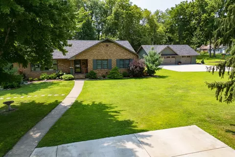 1001 Riverside Ave, Streator, IL 61364