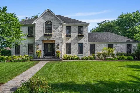 520 George Ct, Geneva, IL 60134