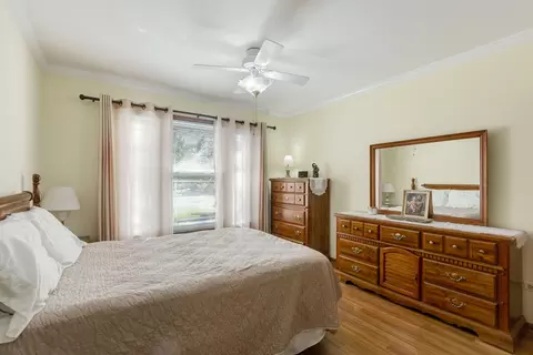Bedroom - 6068 Morningside Ct, Gurnee, IL 60031 photo 1 of 3