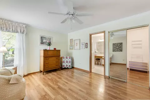 Bedroom - 6068 Morningside Ct, Gurnee, IL 60031 photo 3 of 3