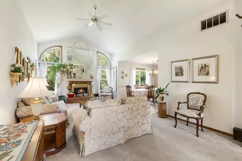 Living - 6068 Morningside Ct, Gurnee, IL 60031 photo 1 of 1