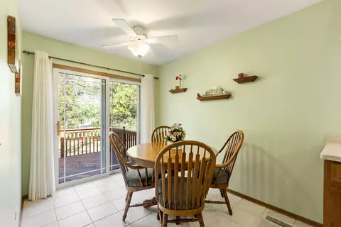 Dining - 6068 Morningside Ct, Gurnee, IL 60031 photo 3 of 3