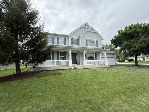 256 Monument Rd, Elgin, IL 60124