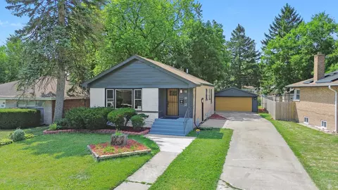 657 Orchid Dr, South Holland, IL 60473