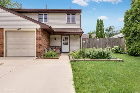 1415 N Merrimac Ln #1415, Hanover Park, IL 60133