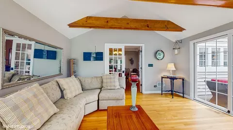 1055 White Pine Dr, Cary, IL 60013 photo 7