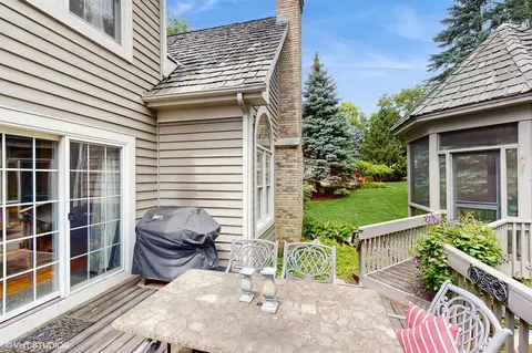1055 White Pine Dr, Cary, IL 60013 photo 33