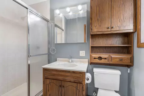 Bath - Undisclosed, Berkeley, IL 60163 photo 1 of 3
