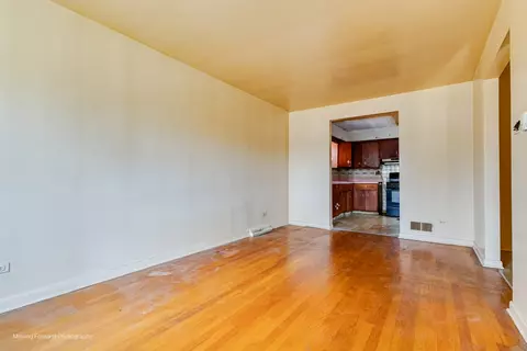 Living - 7652 W 63rd Pl, Summit, IL 60501 photo 4 of 4