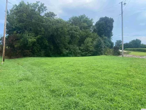 031 E Ac Ml E Angle St, Plainville, IL 62365