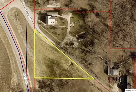 031 E Ac Ml E Angle St, Plainville, IL 62365 photo 2