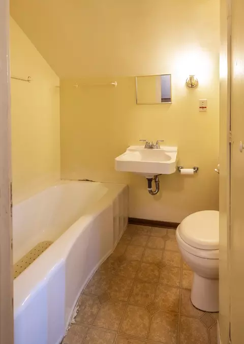 402 Orange St, Elgin, IL 60123 photo 21