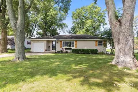 3090 River Rd, Kankakee, IL 60901