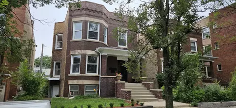 5015 W Montrose Ave, Chicago, IL 60641
