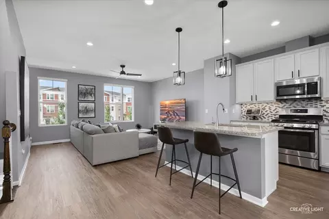 Kitchen - 875 Finley Dr, Aurora, IL 60504 photo 1 of 4