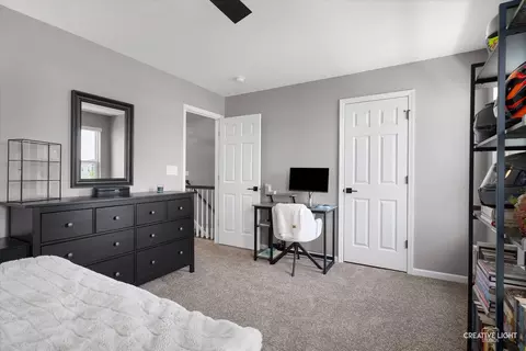 Bedroom - 875 Finley Dr, Aurora, IL 60504 photo 4 of 4