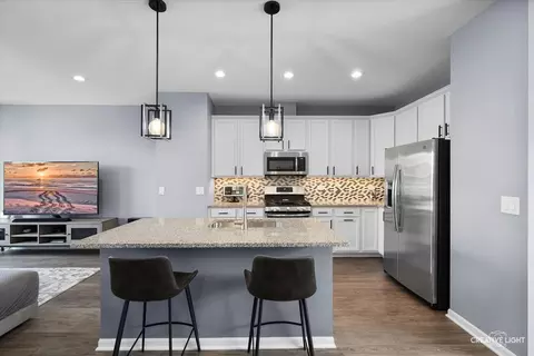 Kitchen - 875 Finley Dr, Aurora, IL 60504 photo 3 of 4