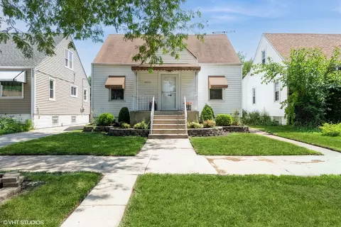 13121 S Muskegon Ave, Chicago, IL 60633