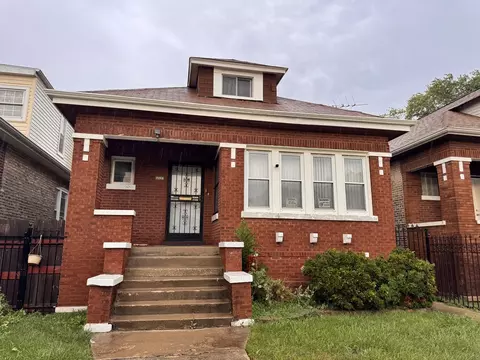 7153 S Artesian Ave, Chicago, IL 60629