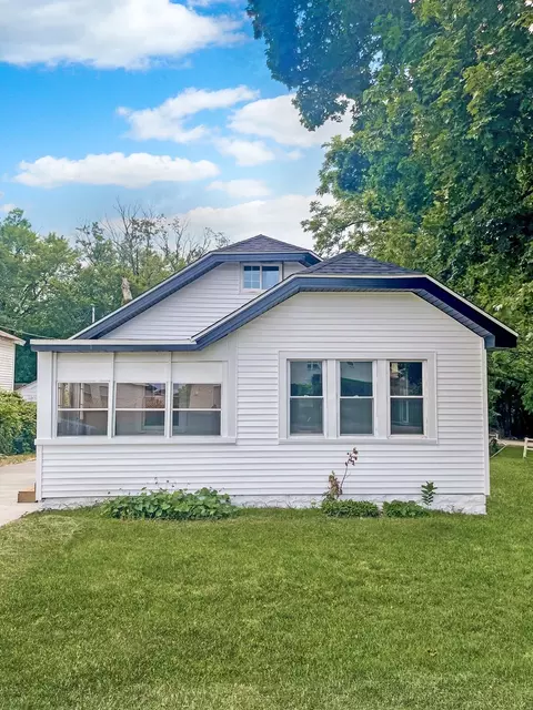 303 S Pierpont Ave, Rockford, IL 61102