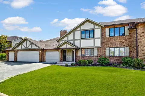 13228 S Westview Dr #2A, Palos Heights, IL 60463