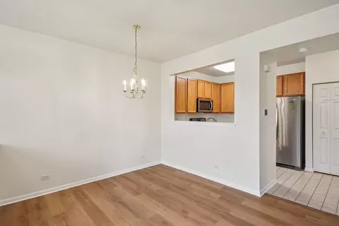 2486 Georgetown Cir, Aurora, IL 60503 photo 10