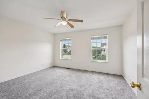 2486 Georgetown Cir, Aurora, IL 60503 photo 20