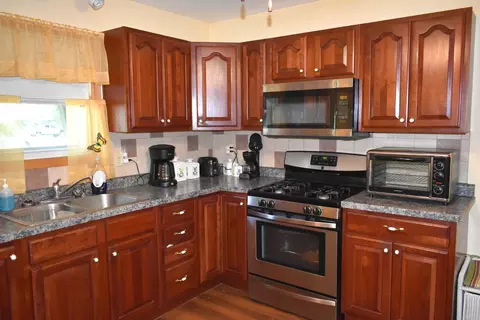 105 Jefferson St, Benson, IL 61516 photo 11