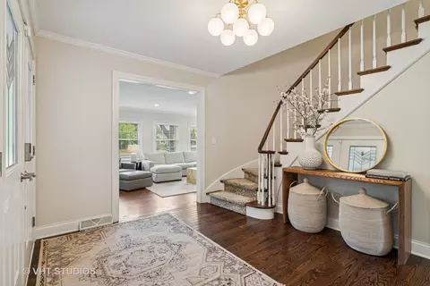 3139 Iris Ct, Northbrook, IL 60062 photo 3