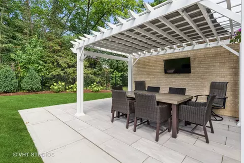 3139 Iris Ct, Northbrook, IL 60062 photo 22