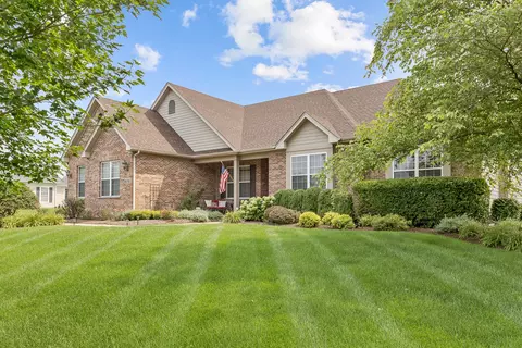 6 N185 Autumn Ln, Saint Charles, IL 60175