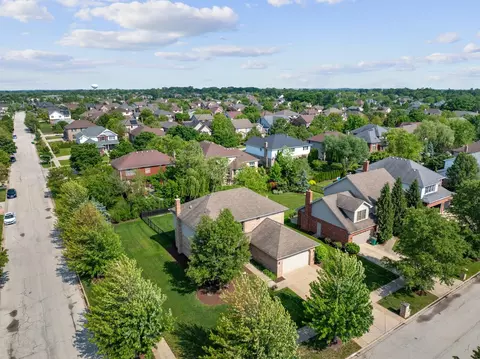 View/Area - 1215 Pendleton Dr, Lemont, IL 60439 photo 3 of 5