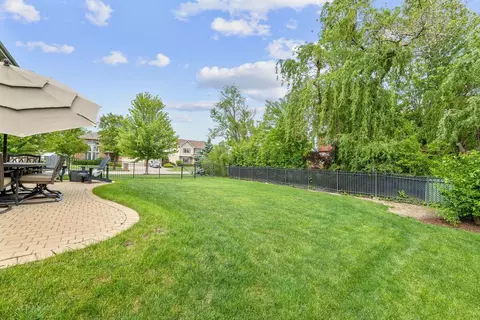 Exterior - 1215 Pendleton Dr, Lemont, IL 60439 photo 5 of 7