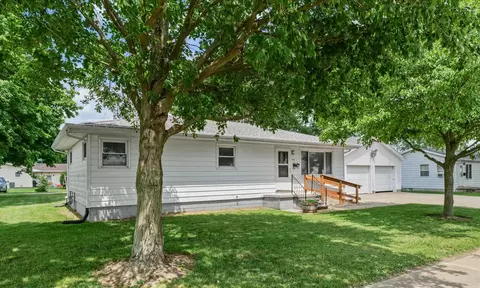 130 Walnut St, Gibson City, IL 60936