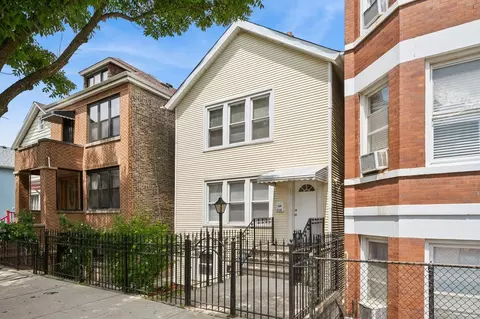 2124 W 24th St, Chicago, IL 60608