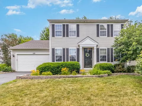 315 Kensington Dr, Oswego, IL 60543