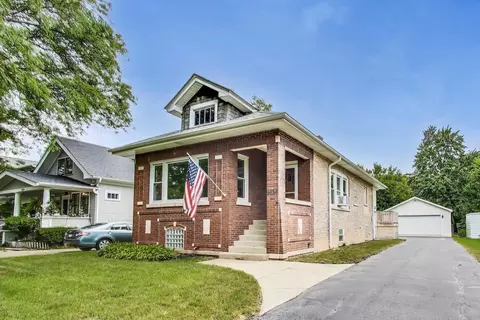 5653 N Newcastle Ave, Chicago, IL 60631