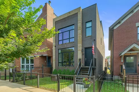 1653 N Campbell Ave, Chicago, IL 60647