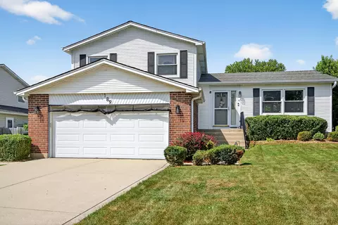 189 Coachlite Trl, Carol Stream, IL 60188