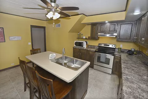 623 Cornell St, Ottawa, IL 61350 photo 6