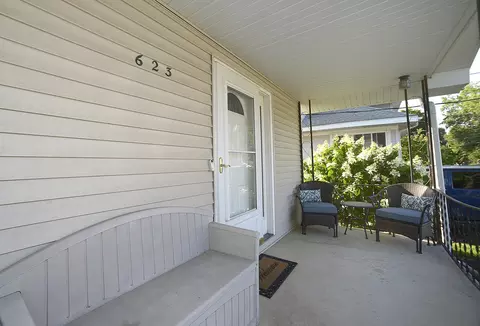 623 Cornell St, Ottawa, IL 61350 photo 2