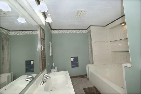623 Cornell St, Ottawa, IL 61350 photo 9